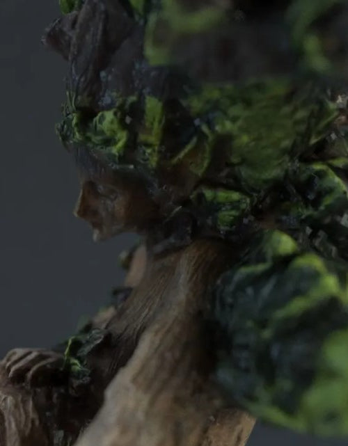 Cargar imagen en el visor de la galería, Forest Goddess Sculpture
