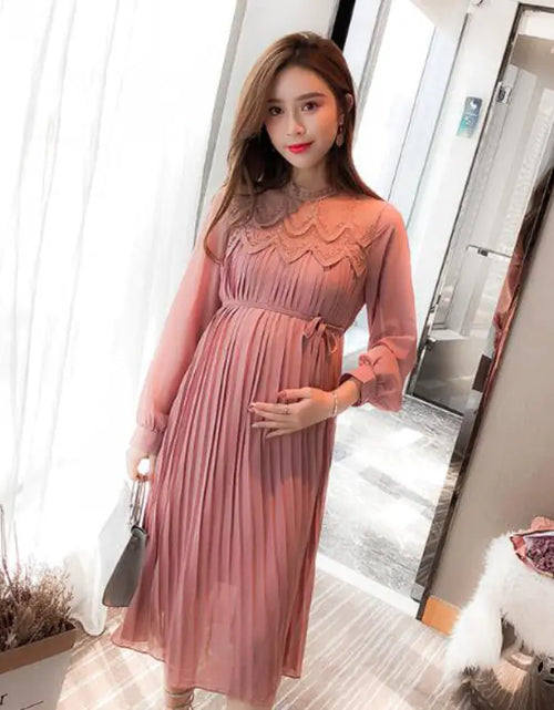Load image into Gallery viewer, Long Sleeve Pleated Chiffon Maternity Dresses
