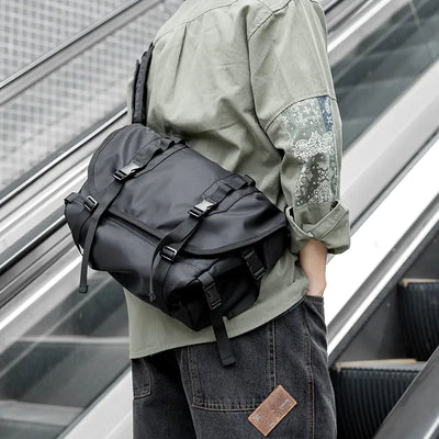 Trendy Messenger Bag for Men Cyclists