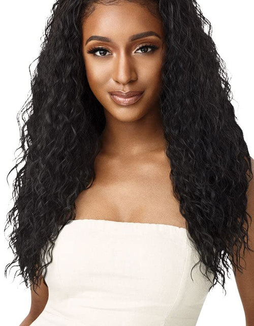 Load image into Gallery viewer, Outre Quick Weave Wet &amp; Wavy Style Synthetic Half Wig BEACH CURL 24" (1B)
