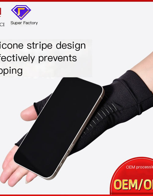 Load image into Gallery viewer, Copper Fiber Recovery Training Gloves for Indoor Sports
