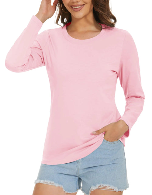 Charger l'image dans la visionneuse de galerie, TACVASEN T-shirts à col rond pour femme, doux, à manches longues, en coton respirant, coupe classique, hauts décontractés, basiques unis, rose clair
