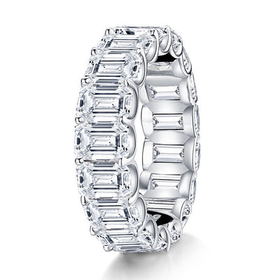 Sterling Silver Ring with High Carbon Diamond Simulant