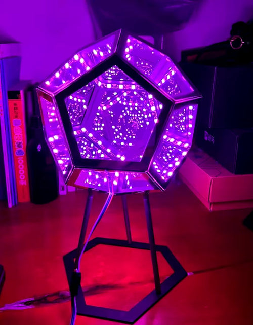 Cargar imagen en el visor de la galería, 3D Cube Light Creative Cool Infinite Dodecahedron Nightlight Colorful Art Light USB Nightlight Girls Birthday Christmas Gift
