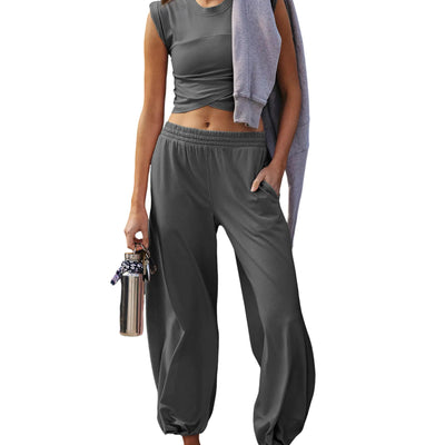 Seetaa Womens 2 Piece Sweatsuits Sets Casual Workout Cropped Tee Top High Rise Sweatpants Athletic Tracksuits(DarkGrey-M)