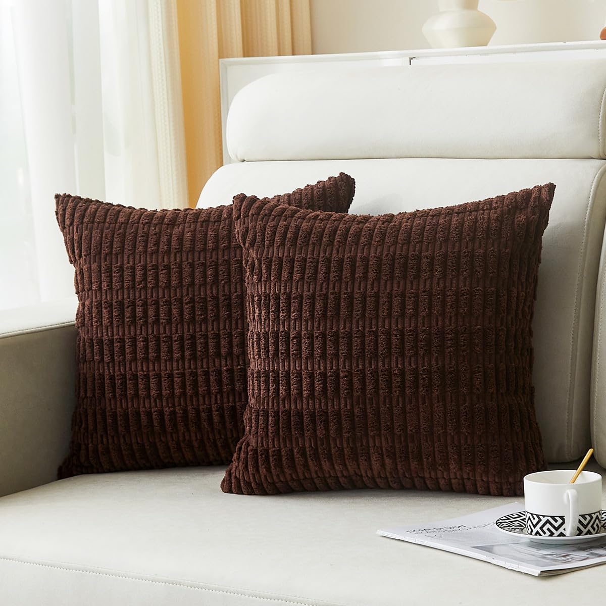 Sunday Praise Lot de 2 housses de coussin décoratives marron foncé 45,7 x 45,7 cm en velours côtelé doux à rayures style bohème pour canapé, lit, ferme, décoration d'intérieur