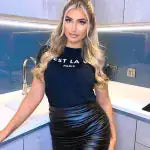 Load image into Gallery viewer, Women&#39;s C&#39;EST LA VIE T-SHIRTS
