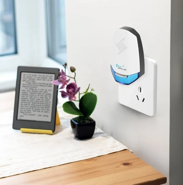 2 Pack Ultrasonic Pest Repeller With Night Light Plug In Pest Mice Repellent Indoor Roach Bed Bug Mouse Rodent Mosquito Killer For Bedroom Garage Warehouse Office