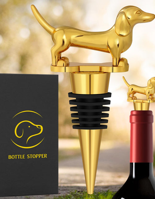Load image into Gallery viewer, KKCHER Dachshund Wine Stopper Wine Gifts Wiener Dog Gifts for Women Men Dad Dog Lovers Bottle Stoppers for Wine Champagne Birthday Gifts Father Day Gifts Christmas Gifts Gold
