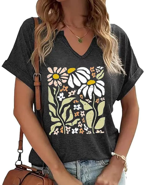 Load image into Gallery viewer, PUCKOLITY Vintage Flower V Neck Shirts Women Boho Floral Wildflowers T-Shirt Retro Wildflower Graphic T Shirts Summer Tee Tops（M4 Dark Grey）
