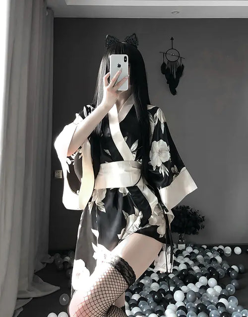 Cargar imagen en el visor de la galería, Conjunto de lencería estilo kimono japonés para juego de rol
