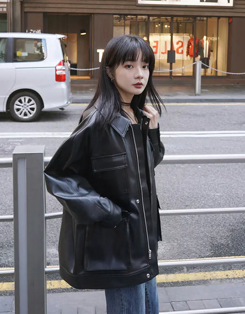 Load image into Gallery viewer, Women&#39;s Loose Leather Motorcycle Jacket
