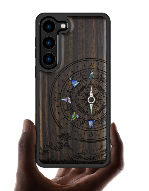Cargar imagen en el visor de la galería, Carveit Funda de Madera de Diseño para Samsung Galaxy S23 Carcasa Protectora [Grabado en Madera e Incrustación de Concha] Funda de Teléfono de Madera Compatible con Cargadores Inalámbricos Funda Galaxy S23 (Wave Compass-Blackwood)
