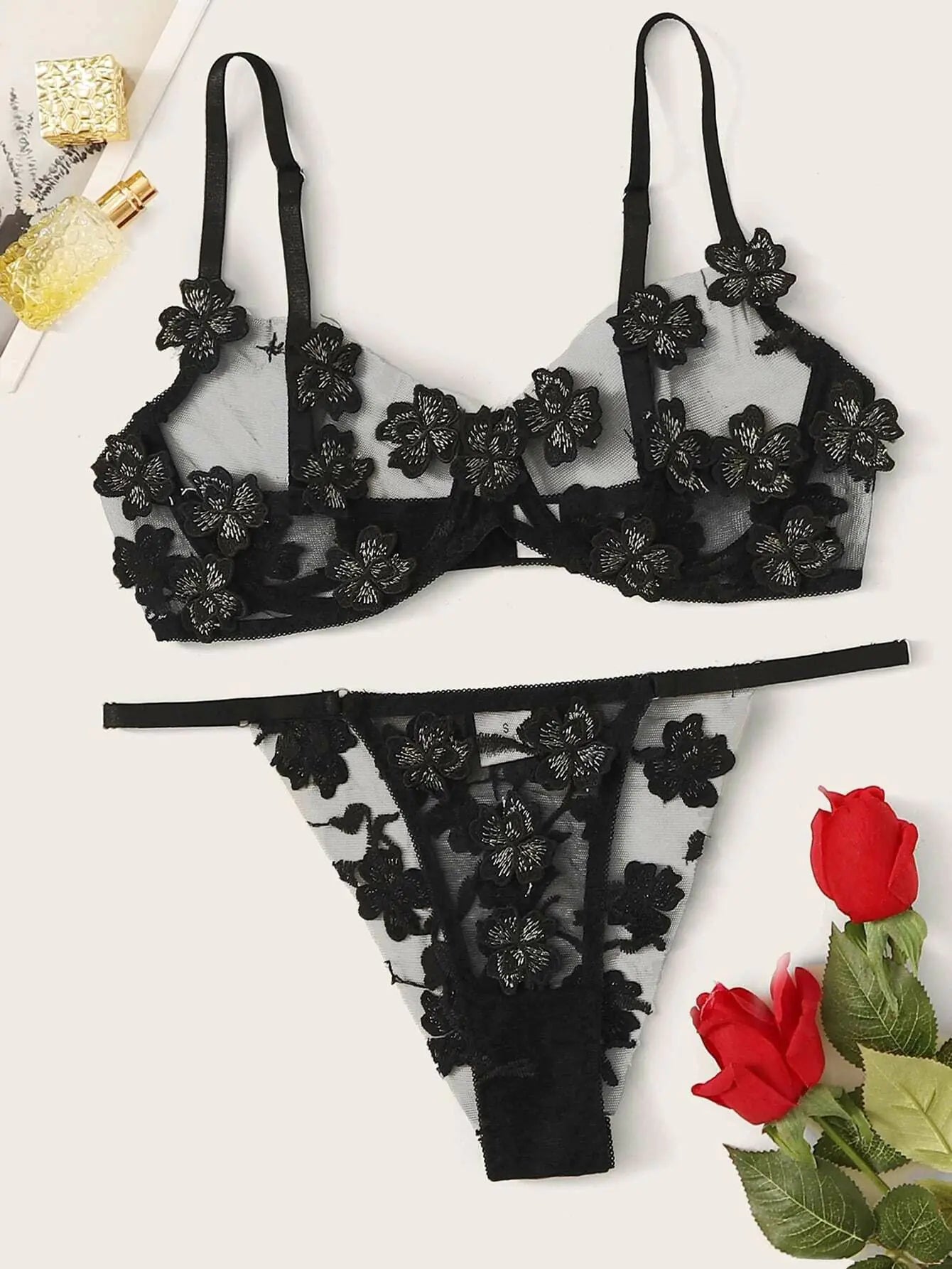 Ensemble de lingerie florale brodée en dentelle pour femme