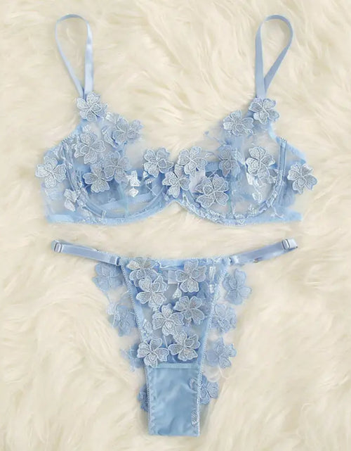 Charger l'image dans la visionneuse de galerie, Ensemble de lingerie florale brodée en dentelle pour femme
