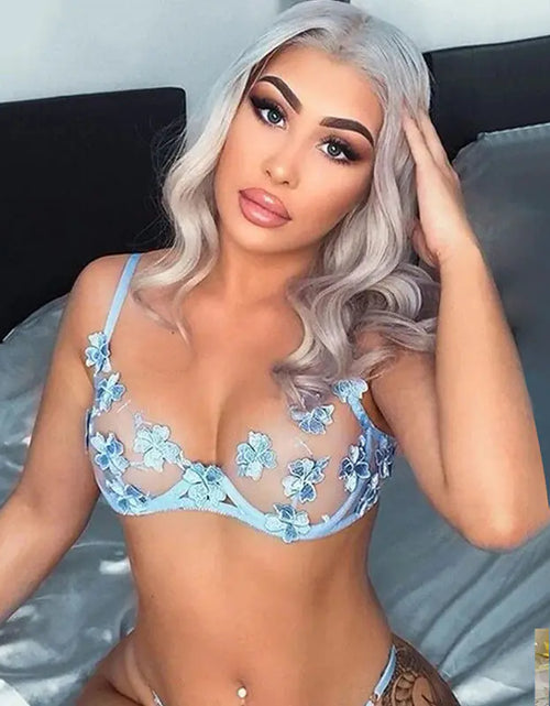 Charger l'image dans la visionneuse de galerie, Ensemble de lingerie florale brodée en dentelle pour femme
