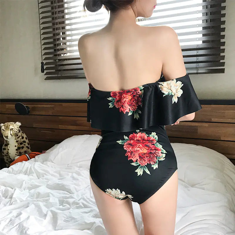 Sexy One-Piece Swimwear for Hot Springs