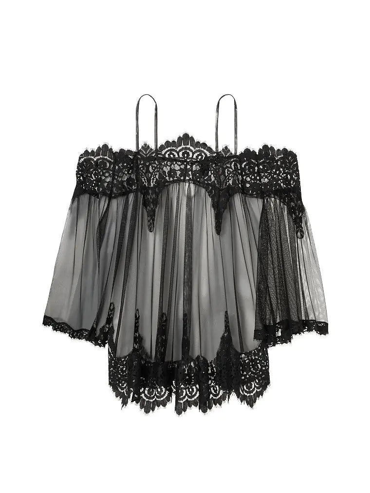 Ensemble de lingerie en dentelle à épaules dénudées