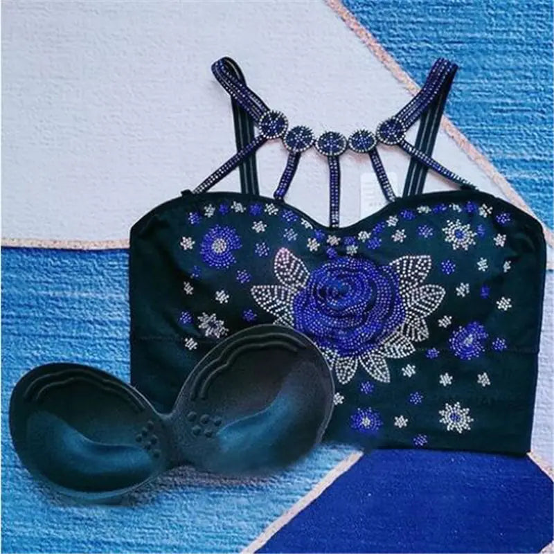 Lingerie porte-jarretelles sexy pour femmes par Xia Wanghong