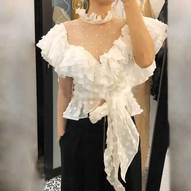 Camisa y camiseta estilo princesa con volantes de encaje y lazo