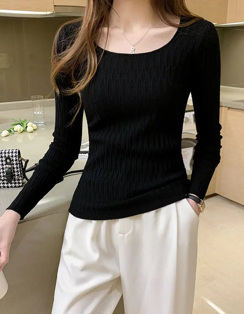 Load image into Gallery viewer, Stylish Women's Slim Round Neck Long-Sleeved Sweaters
