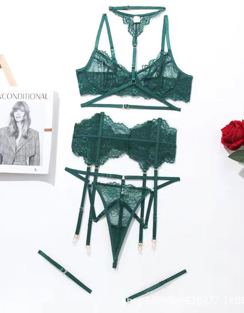 Charger l'image dans la visionneuse de galerie, Ensemble de lingerie porte-jarretelles femme à dos nu
