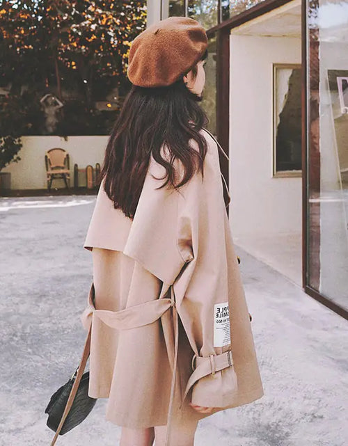 Load image into Gallery viewer, Women&#39;s Oversized Windbreaker Jacket
