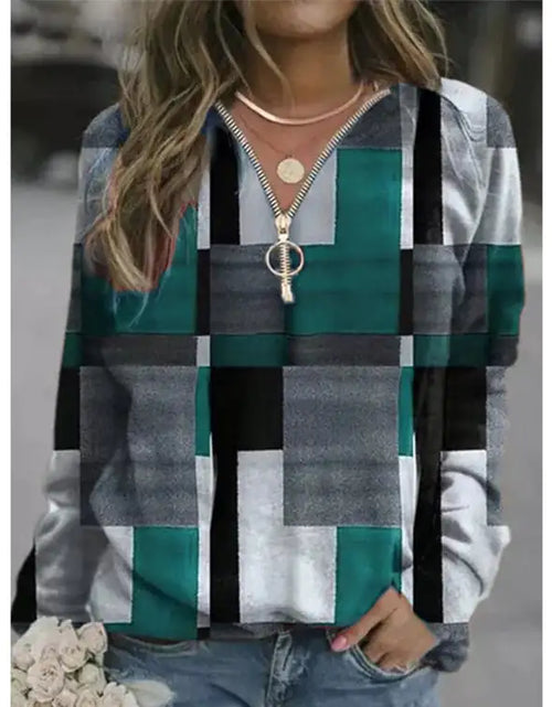 Load image into Gallery viewer, Women's Checkered Sweaters and Fleece Jackets

