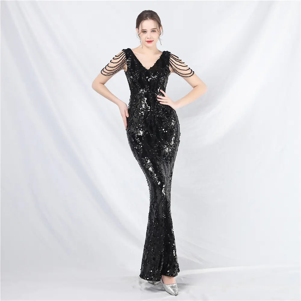 Elegant Women's Long Evening Dresses for Special Occasions