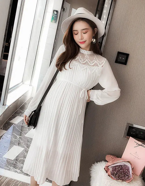 Load image into Gallery viewer, Long Sleeve Pleated Chiffon Maternity Dresses
