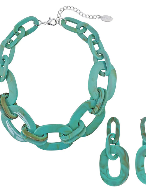 Cargar imagen en el visor de la galería, Collar babero grueso acrílico con eslabones cúbicos y pendientes de aro Bocar para mujer, conjunto de joyería de disfraz (NK-10667-Aqua Sky)
