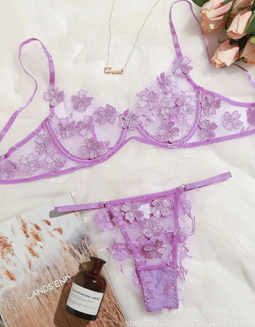 Charger l'image dans la visionneuse de galerie, Ensemble de lingerie florale brodée en dentelle pour femme
