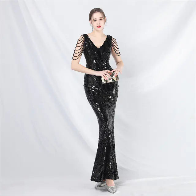 Elegant Women's Long Evening Dresses for Special Occasions