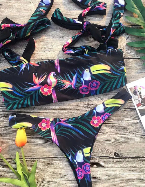 Load image into Gallery viewer, Printed Bikini Swimwear Set
