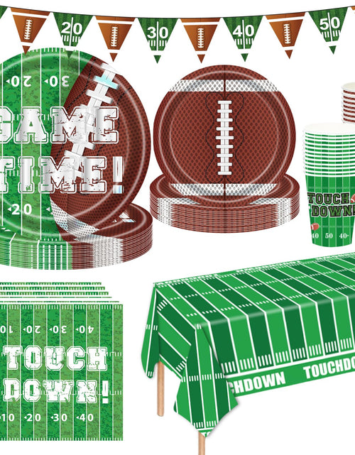 Cargar imagen en el visor de la galería, Decoraciones para Fiesta de Fútbol, 98 Piezas, Suministros para Fiesta de Cumpleaños de Fútbol, Set que Incluye Platos y Mantel, Kit de Artículos para Fiesta Temática Deportiva

