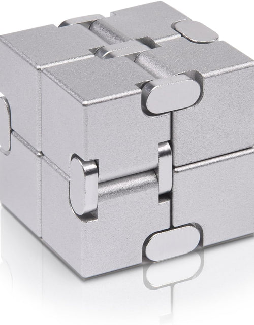 Cargar imagen en el visor de la galería, Metal Infinitive Cube
