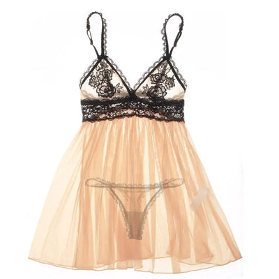 Ensemble de lingerie avec nuisette et vêtements de nuit