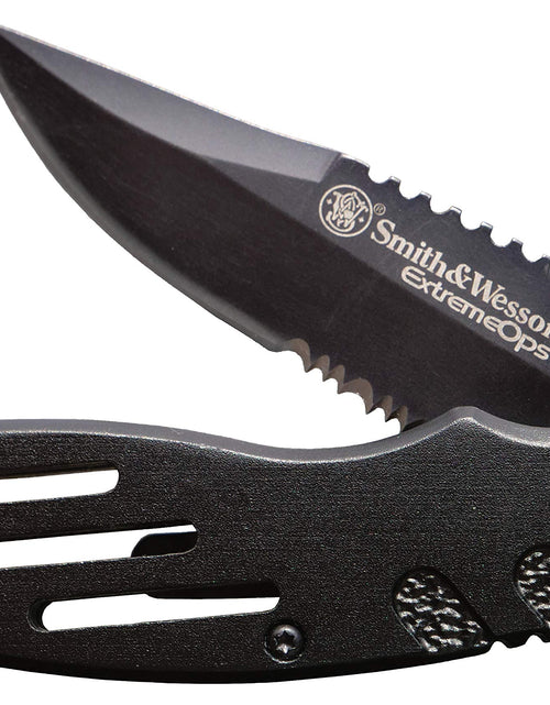 Cargar imagen en el visor de la galería, Smith &amp; Wesson Accessories Extreme Ops SWA24S Navaja Plegable de Acero Inoxidable de 7.1in con Hoja Serrada de Punta Clip de 3.1in y Mango de Aluminio para Supervivencia Táctica al Aire Libre y EDC

