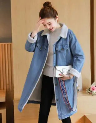 Load image into Gallery viewer, Loose Oversized Denim Jacket
