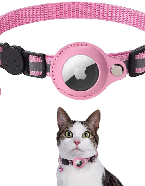 Load image into Gallery viewer, CAT GPS Tracking Collar with Quick-Release Fastener and Reflective Design for Improved Nighttime Visibility
