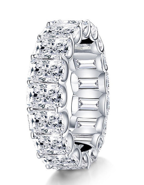 Cargar imagen en el visor de la galería, Sterling Silver Ring with High Carbon Diamond Simulant
