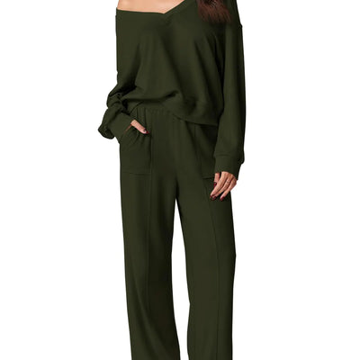 Fiosew Womens 2 Piece Sweat Set Sweatsuits V Neck Sweatshirt Pocketed SweatPants Casual Sport Tracksuits