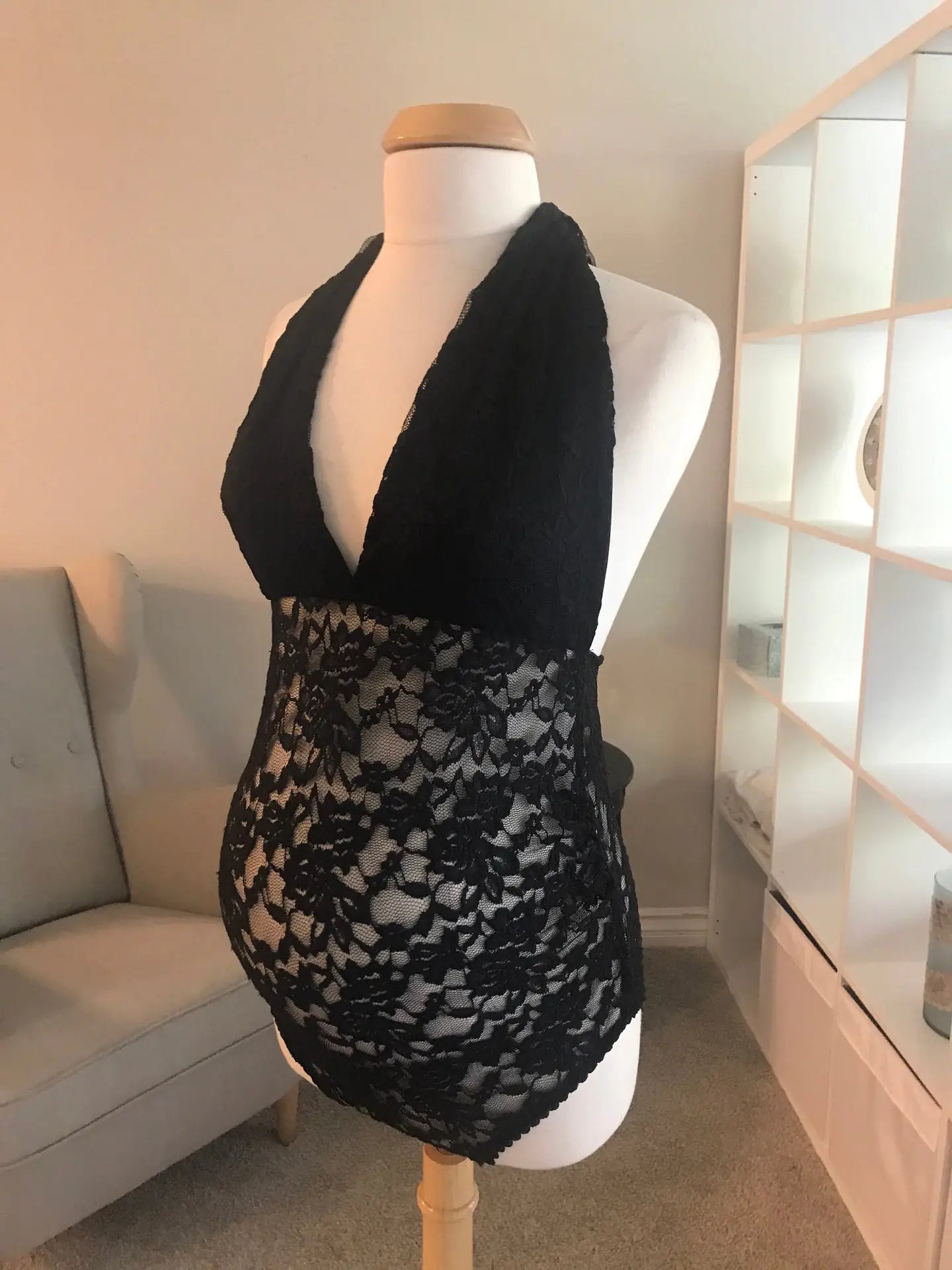 Lace Backless Maternity Lingerie with Neck Strap