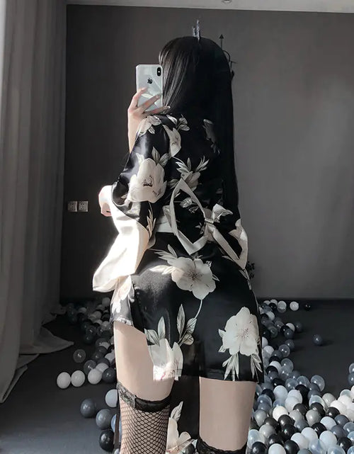 Cargar imagen en el visor de la galería, Conjunto de lencería estilo kimono japonés para juego de rol
