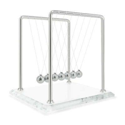 Péndulo de cuna de Newton con 7 bolas, bola de equilibrio de más de 60 segundos de tiempo de oscilación, base de cristal, dispositivo de ciencia y física para el hogar y la oficina