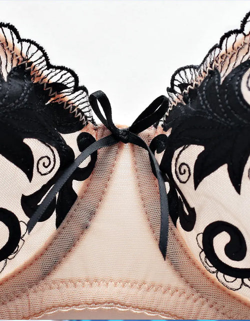 Load image into Gallery viewer, European Fashion Lingerie, Ultra-Thin Embroidered Bra Set
