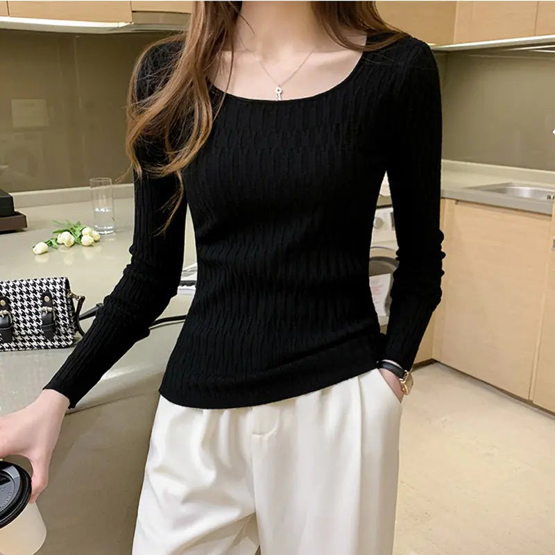 Stylish Women's Slim Round Neck Long-Sleeved Sweaters