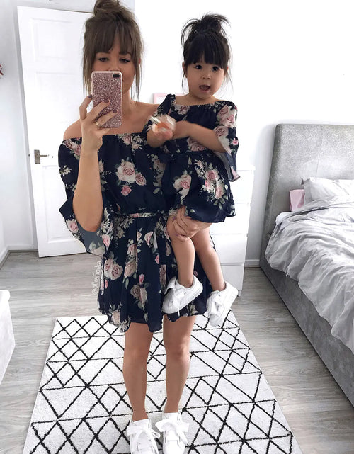 Load image into Gallery viewer, Digital Print Matching Family Dresses with Belt
