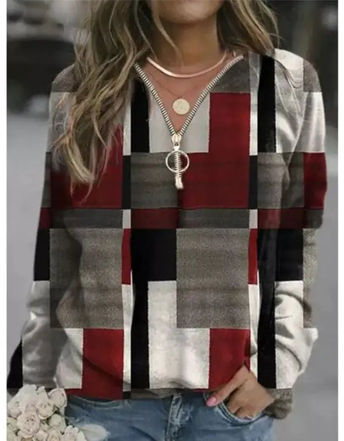Load image into Gallery viewer, Women's Checkered Sweaters and Fleece Jackets
