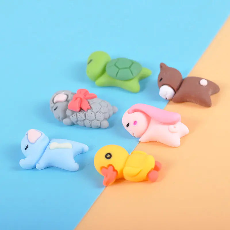 Nouveaux accessoires de décoration de voiture en résine pour animaux de dessin animé pour coques de téléphone DIY
